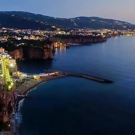 Maison Nana B&B 소렌토